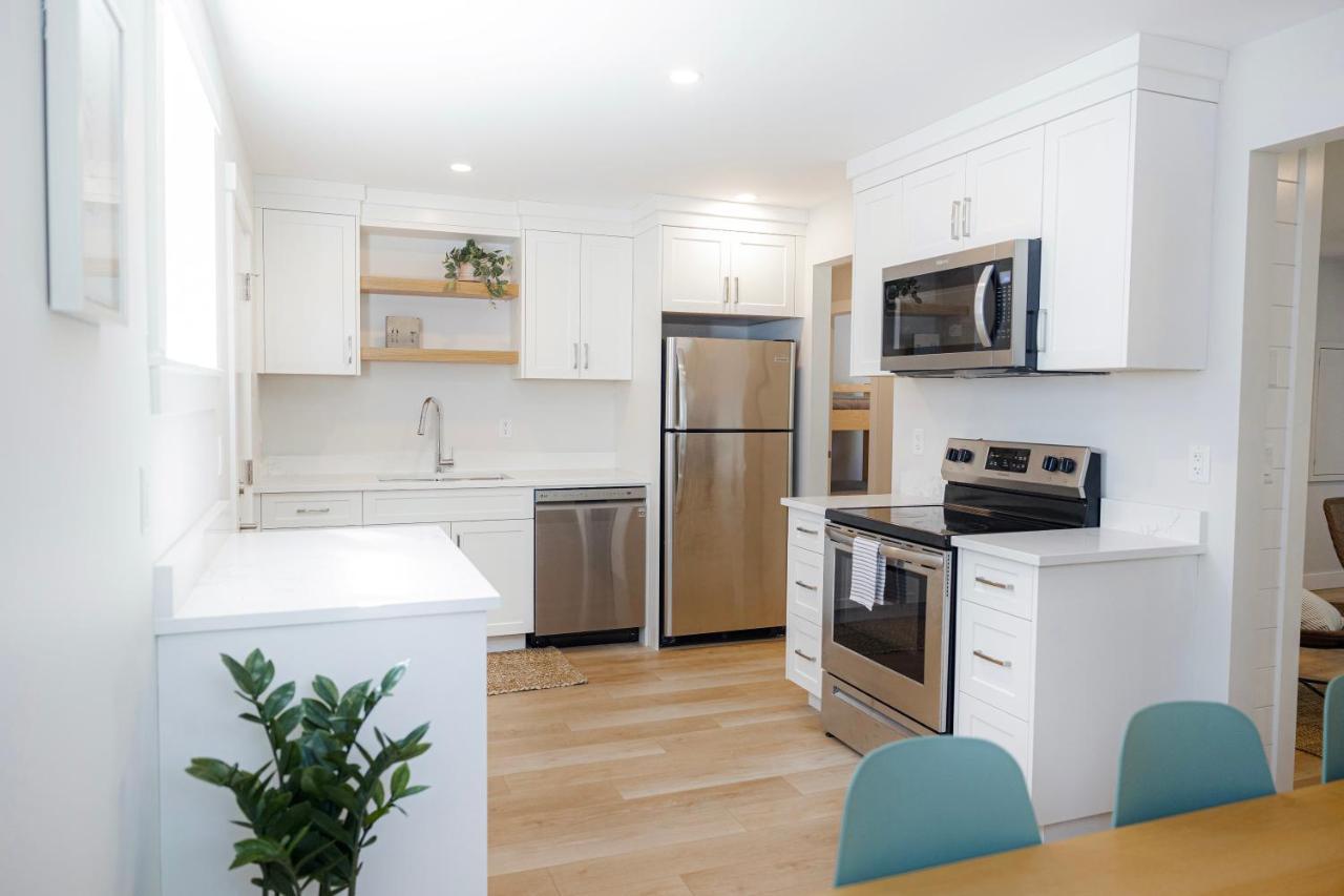 Surfs Inn Guesthouse & Cottages Ucluelet Extérieur photo